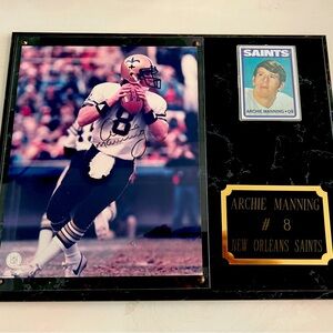 SOLD:ArchieManningSaints8ORIGINALAutographedPhoto,’97COA,Topps,Acrylic,Plaque